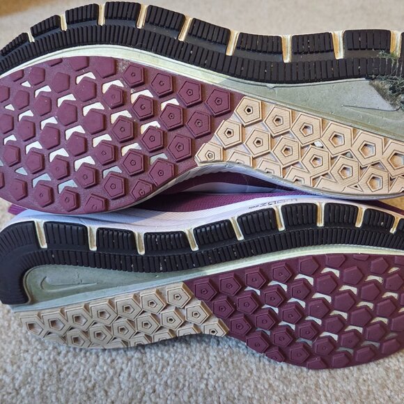 Nike Zoon Structure 21 Size 7.5 GUC *Final Pricen Drop* - Picture 3 of 6